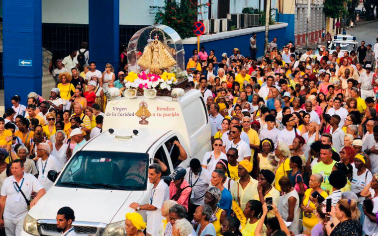 Cuba celebró a la Virgen de la Caridad pidiéndole que la ayude en sus dificultades