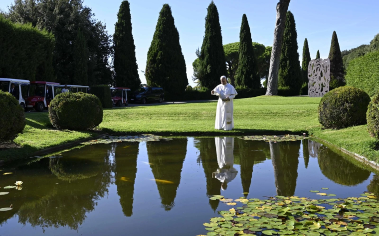 León XIV pasa el día en Castel Gandolfo, la villa pontificia que vive un renacimiento
