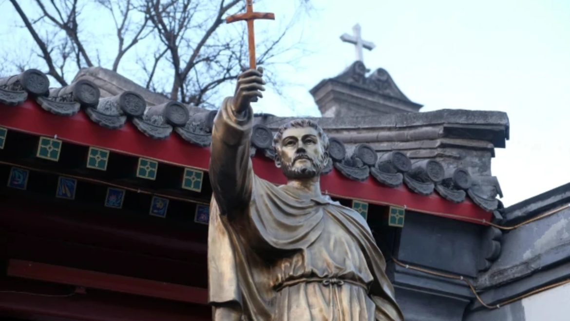 León XIV crea “nueva” diócesis en China en medio de disputa con Pekín