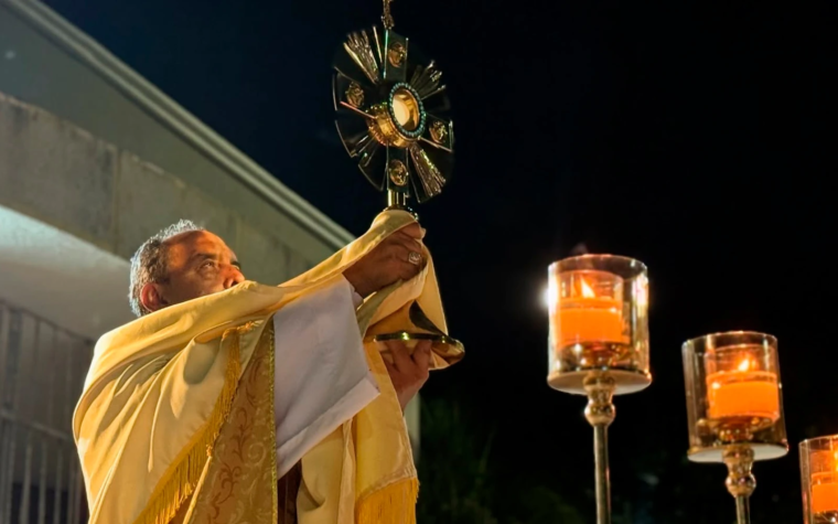 Arzobispo celebra Misa de desagravio por robo de hostias consagradas en Colombia