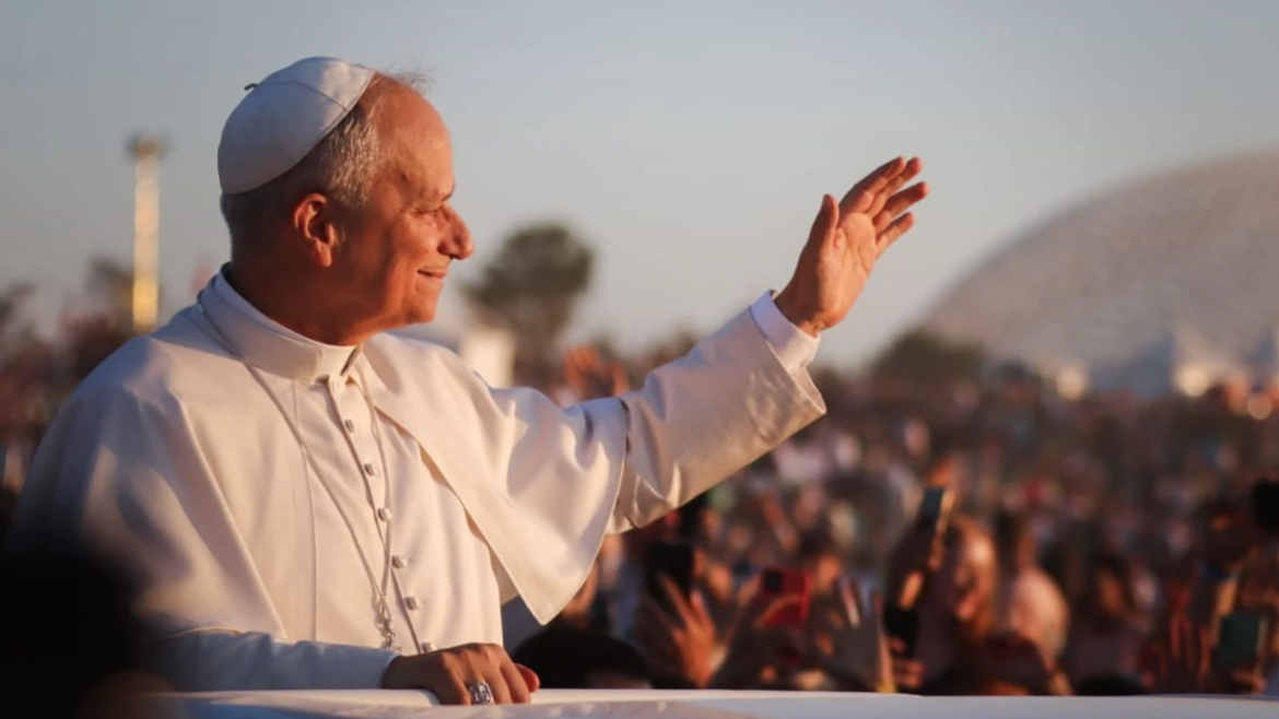 ¡Feliz cumpleaños 70 querido Papa León XIV!