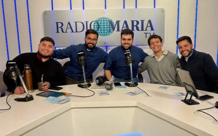 “¿Por qué no cura?”: ciclo de streaming de seminaristas comparte a los jóvenes la vocación sacerdotal