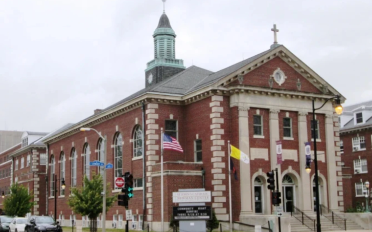 Asesinato de Charlie Kirk impulsa mayor asistencia a Misa en universidades de Estados Unidos
