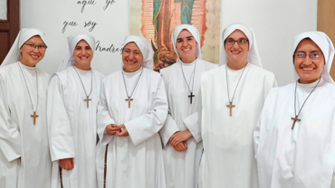 Siervas del Hogar de la Madre llegan a Salamanca para “la conquista de los jóvenes para Jesucristo”