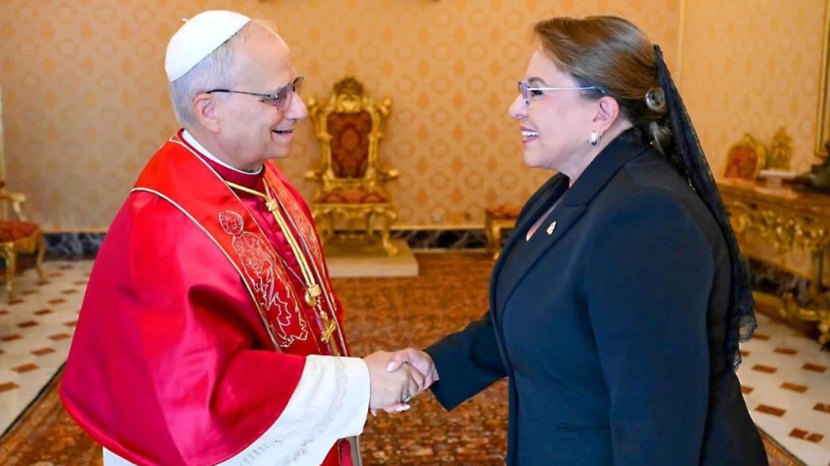 El Papa León XIV recibe a la presidenta de Honduras, Xiomara Castro