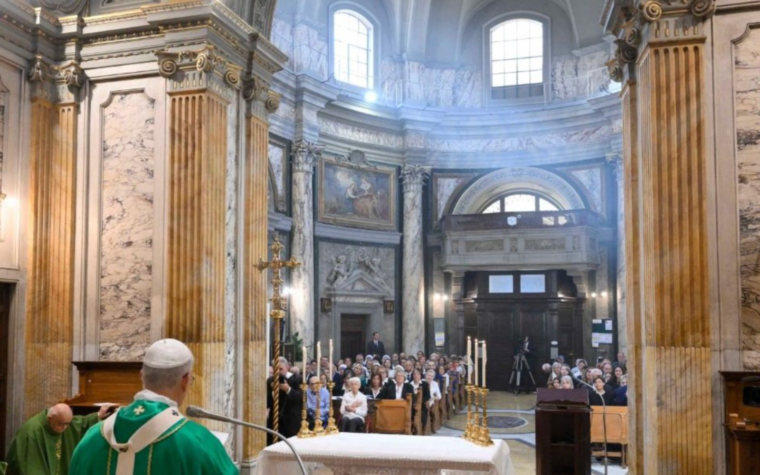 Homilía del Papa León XIV en la Misa que celebró este domingo en la parroquia de Santa Ana en el Vaticano