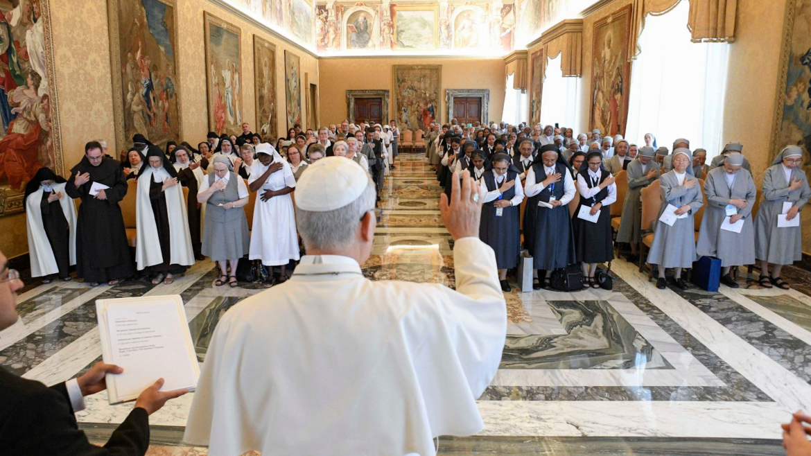 El Papa León XIV: “Dios ha encontrado no a una, sino a muchas mujeres fuertes y valientes”