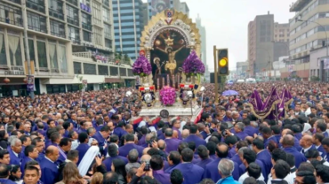 Procesiones del Señor de los Milagros 2025 en Perú: Anuncian fechas, recorridos y “levantada mundial”