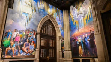 Inauguran en la Catedral de San Patricio un gran mural en honor a los inmigrantes de Nueva York
