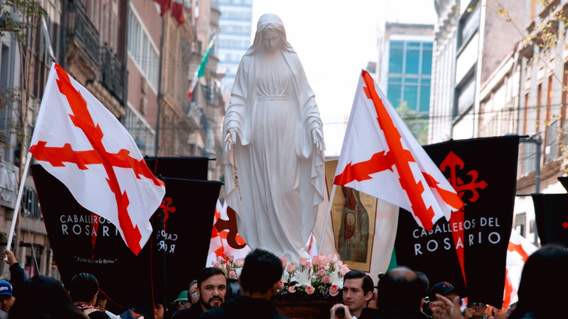 Convocan Rosario de Hombres en Ciudad de México: Es momento de “defender nuestra fe”
