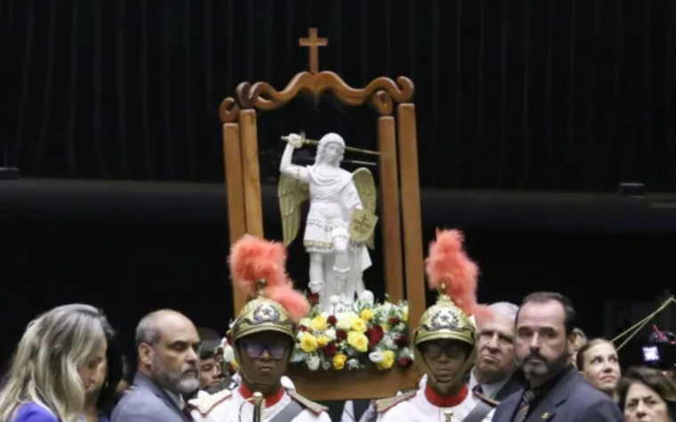 Brasil incluye en su calendario nacional el Día de San Miguel Arcángel