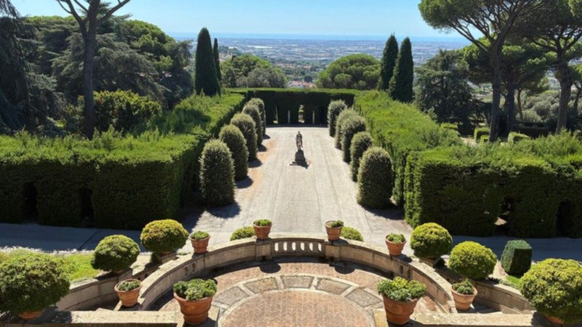 El Vaticano lanzará el vino Laudato si’, fruto del nuevo laboratorio de ecología integral en Castel Gandolfo