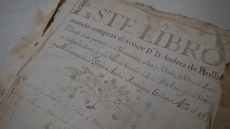 Un coleccionista devuelve un libro parroquial español del s. XVII hallado en Moldavia