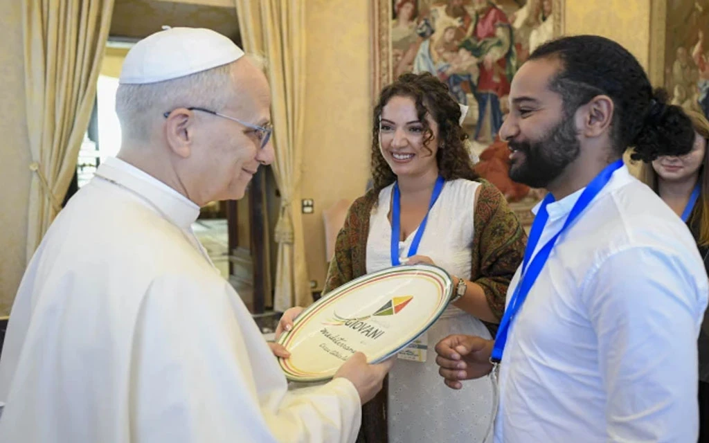 La paz empieza en nuestros corazones, dice el Papa León al Consejo Mediterráneo de la Juventud