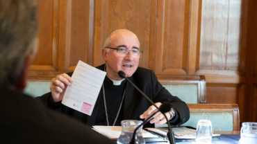 Cardenal Sturla defiende la vida ante el Senado uruguayo que debate la eutanasia