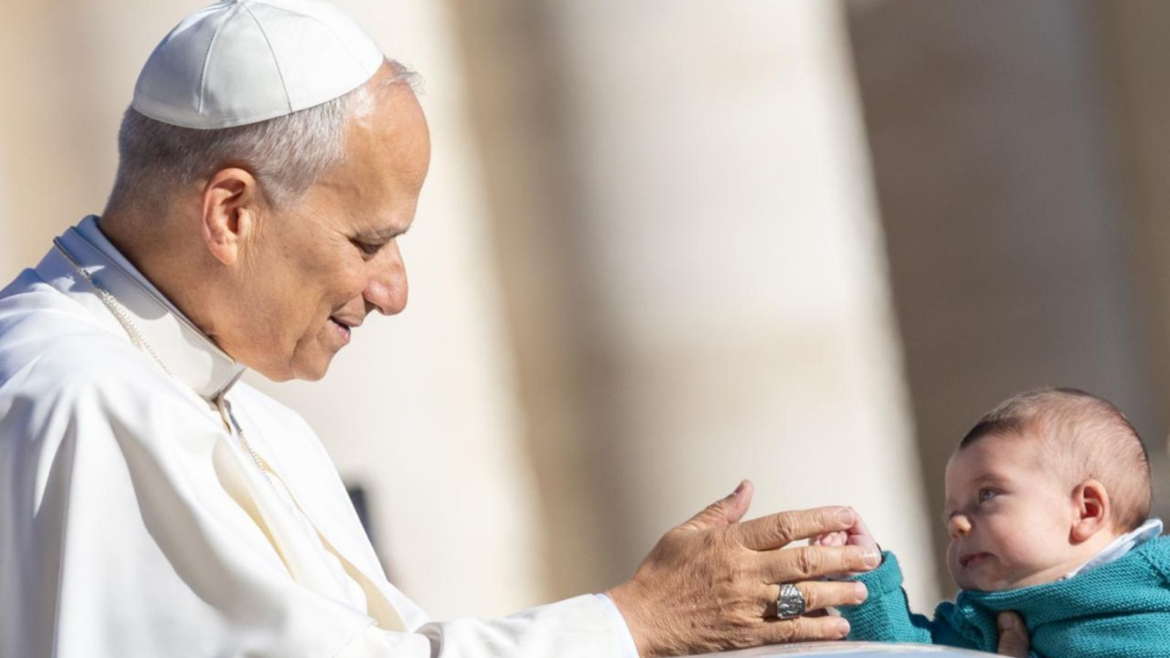 El Papa León XIV recuerda en "Dilexi te" la tragedia del niño sirio, Alan Kurdi, ahogado en el Mediterráneo en 2015