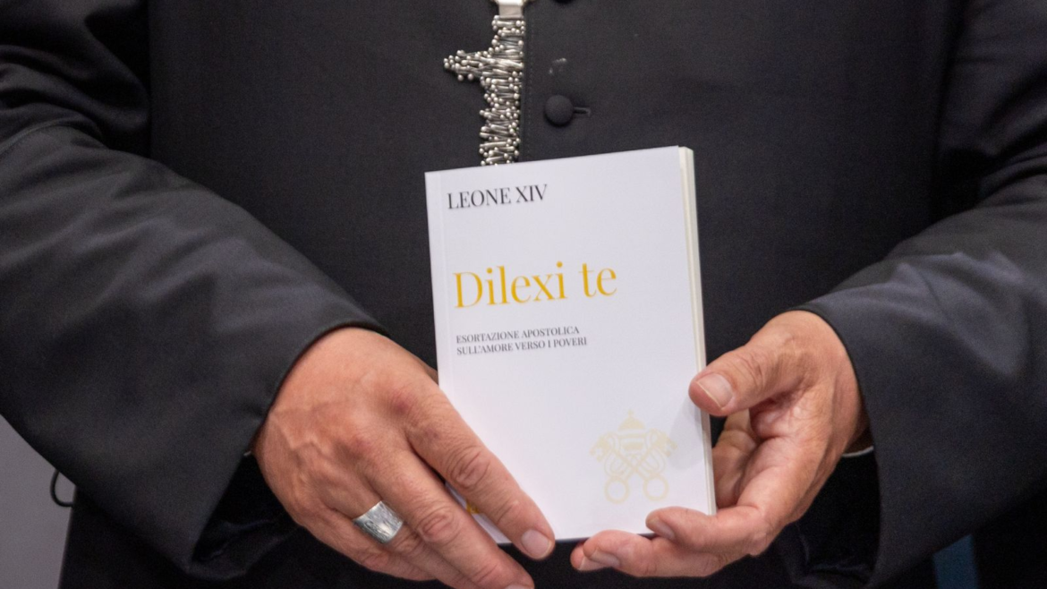 10 frases inspiradoras del Papa León XIV en la exhortación apostólica “Dilexi te”