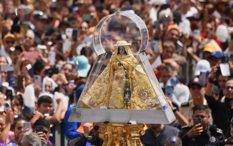 Cifra récord: 3 millones de fieles participan de la Romería de la Virgen de Zapopan en México