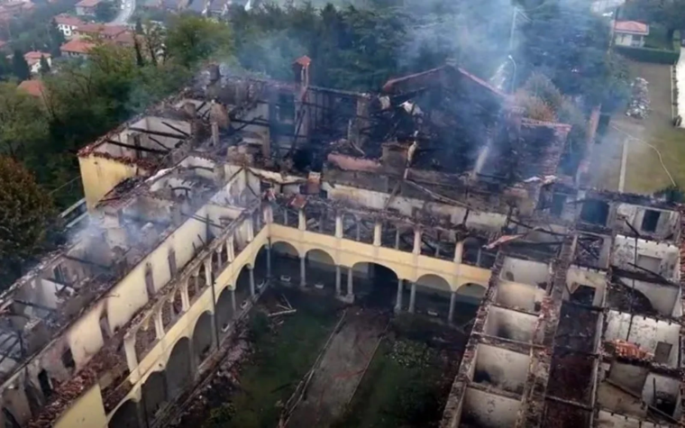 Incendio destruye el monasterio en el que San Carlo Acutis recibió la Primera Comunión