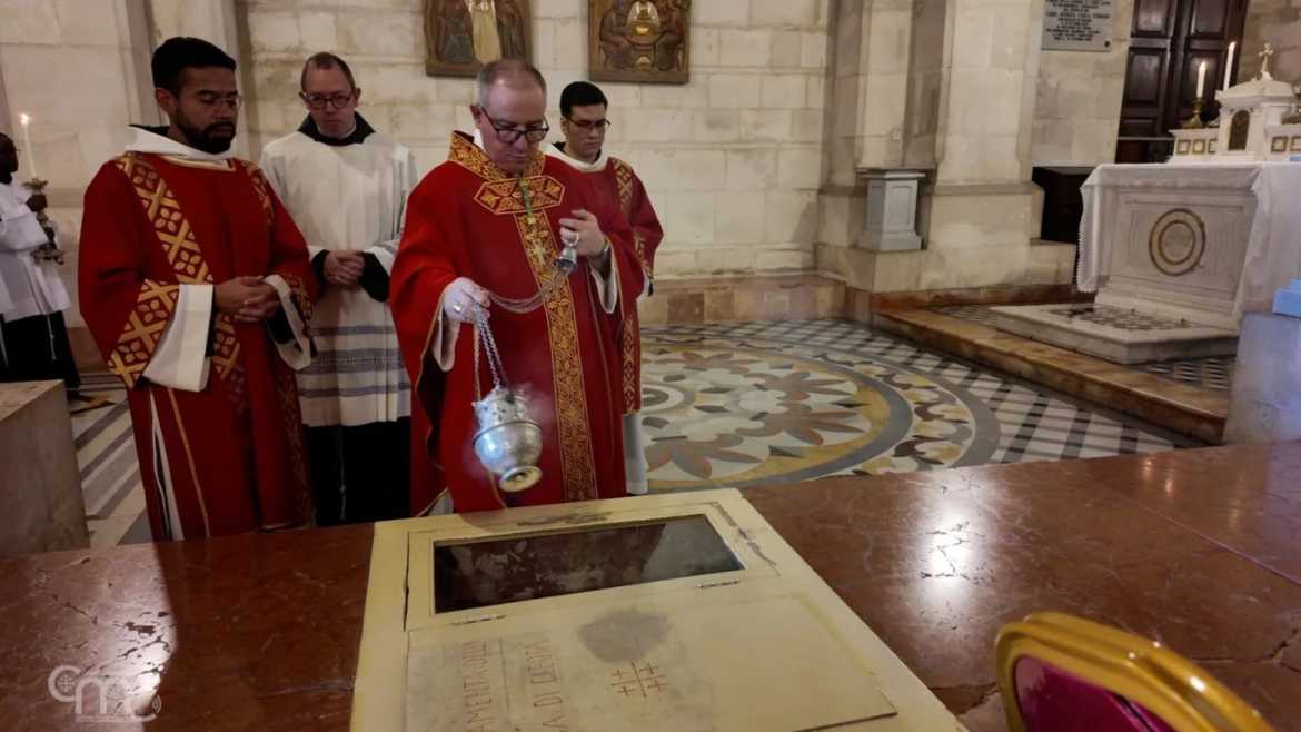 Celebran a los santos Simeón y Cleofás, los discípulos de Emaús, con la única familia cristiana del pueblo bíblico