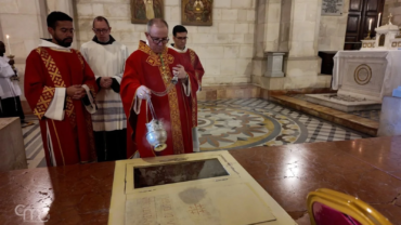 Celebran a los santos Simeón y Cleofás, los discípulos de Emaús, con la única familia cristiana del pueblo bíblico