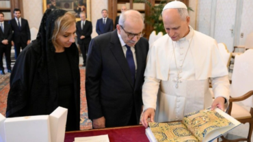 El Papa recibe al primer ministro del Líbano con miras a su primer viaje apostólico