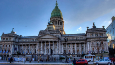 Elecciones legislativas en Argentina: el partido de Milei se impuso con el 42% de los votos