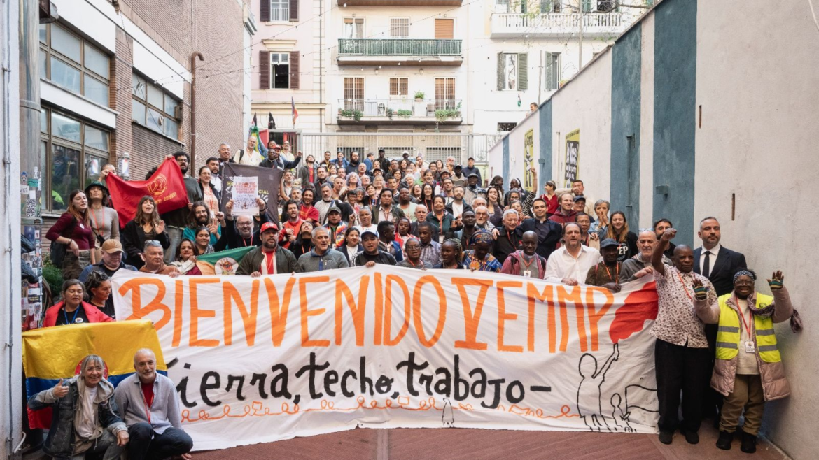 El Papa abraza a los Movimientos Populares: “Tenemos un aliado más en la lucha”