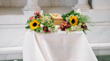 En Vela: la funeraria que acompaña el duelo por los hijos fallecidos poco antes o después de nacer