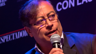 Exigen a Petro que no permita la realización en Colombia de conferencia internacional proaborto