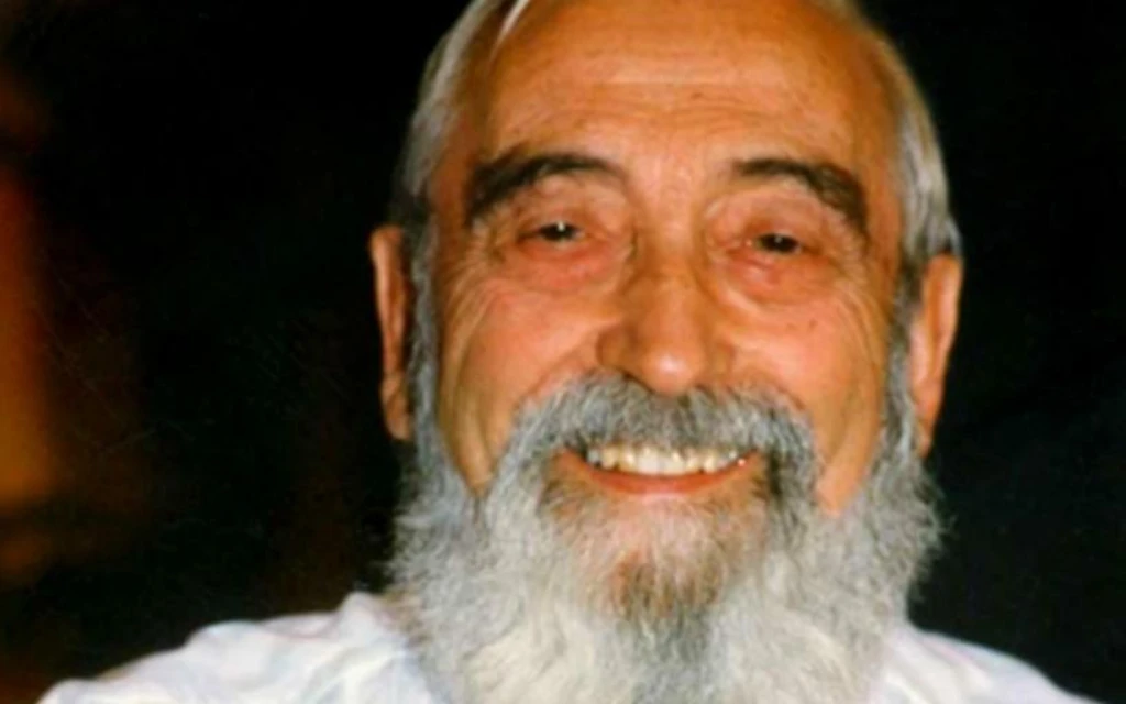 Teólogos del Vaticano reconocen por unanimidad las virtudes heroicas del sacerdote chileno Esteban Gumucio