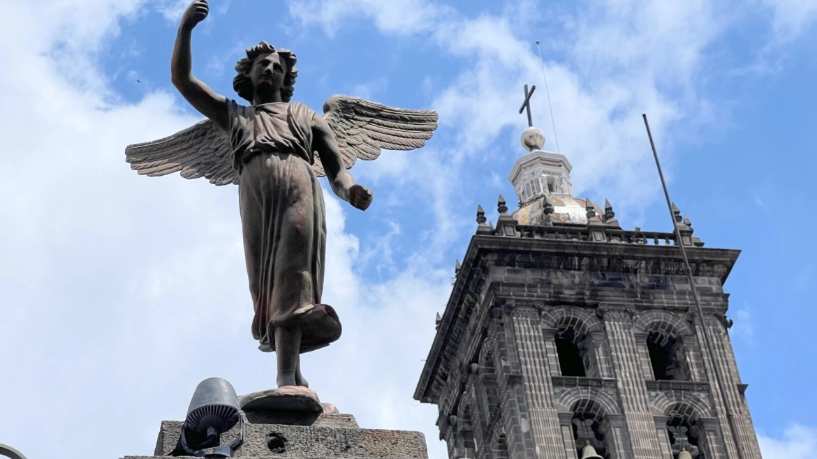 La catedral de la “Ciudad de los Ángeles” en México se alista para la consagración de su nuevo altar