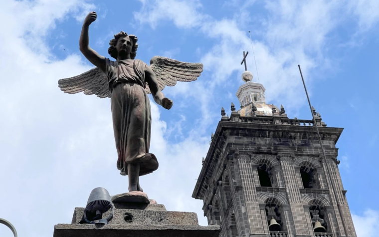 La catedral de la “Ciudad de los Ángeles” en México se alista para la consagración de su nuevo altar