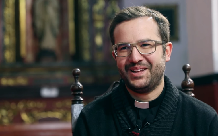 Sacerdote denuncia presiones internas en el Camino Neocatecumenal para cerrar su canal de Youtube 