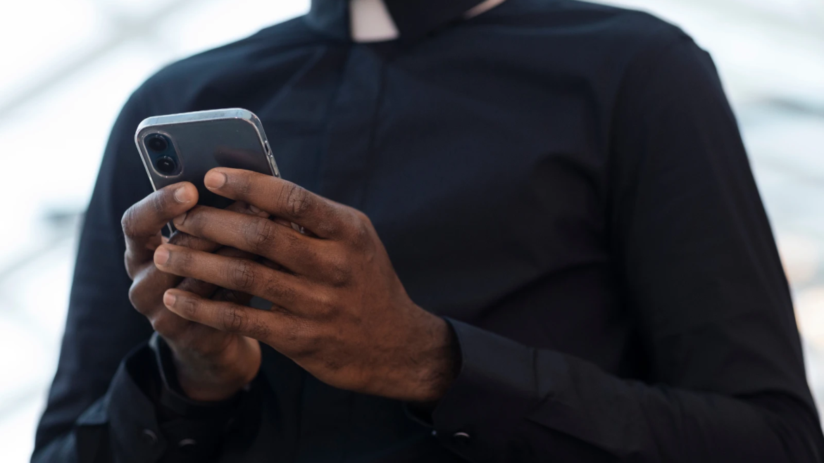 Retiran iniciativa que buscaba regular publicaciones religiosas en redes sociales en México