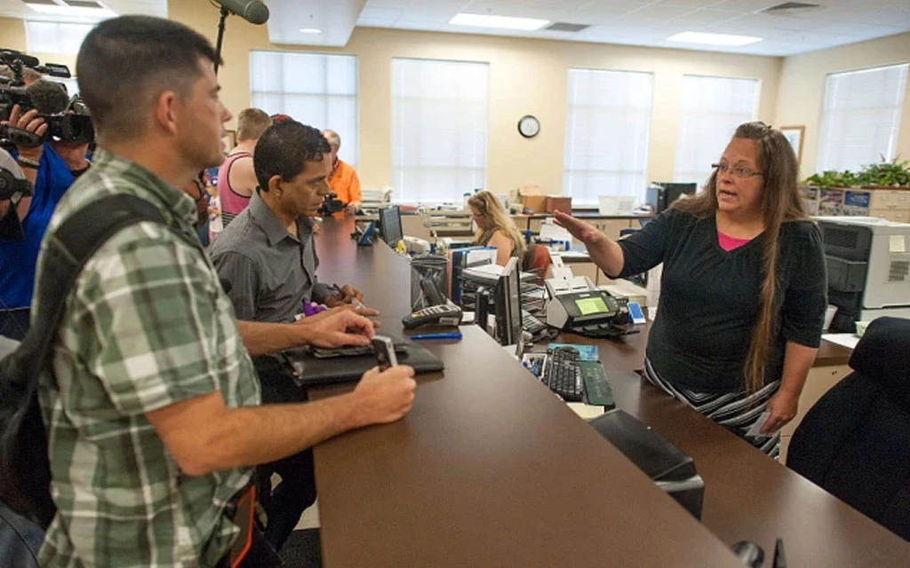 Corte Suprema se niega a revisar la impugnación de la decisión sobre el matrimonio de personas del mismo sexo en EE.UU.