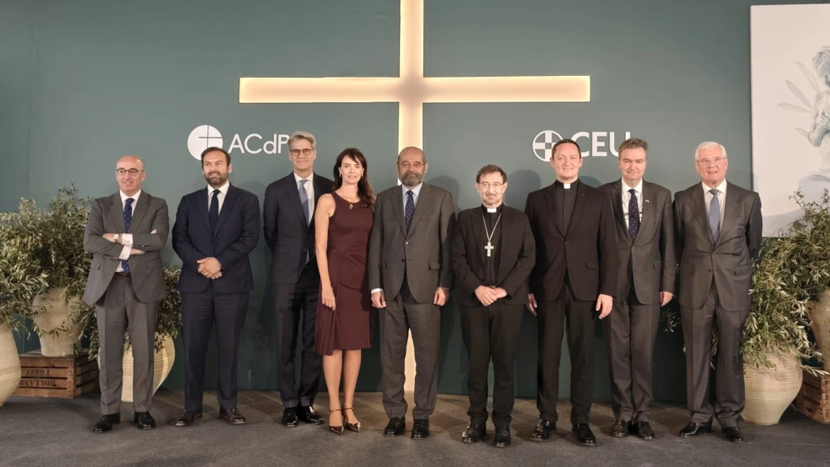 Testimonios de fe impactan en el Desayuno de Oración celebrado en España 