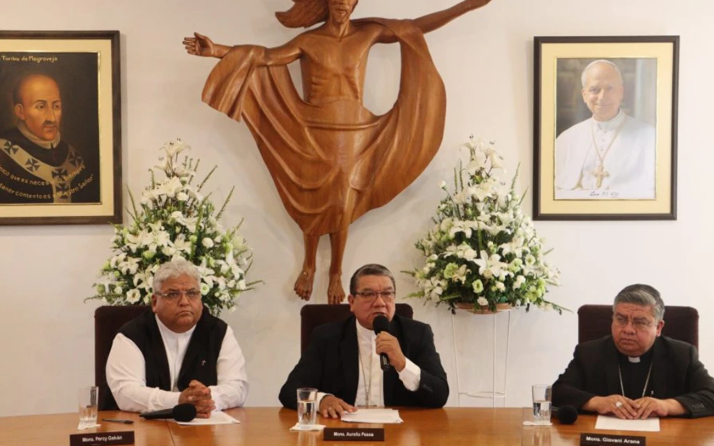 “El país está destrozado”: Obispos bolivianos piden confianza y tiempo para salir de la crisis