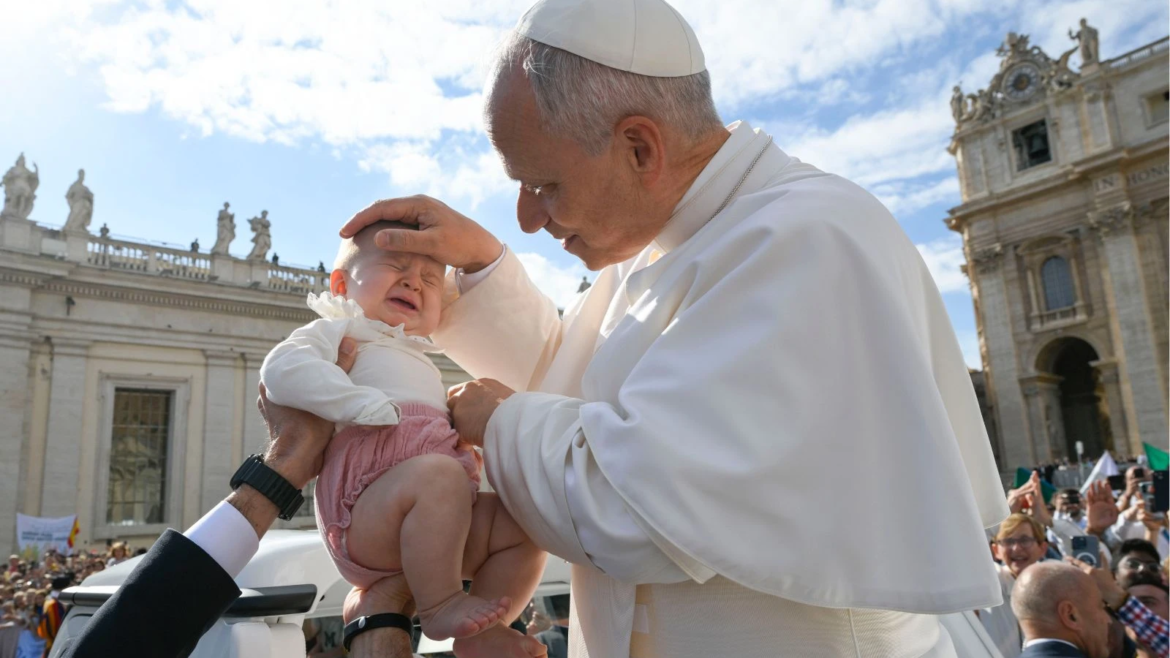 La protección de los menores, un tema que el Papa lleva “muy dentro del corazón”