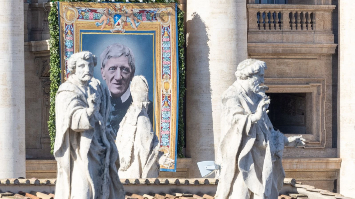 San John Henry Newman inspirará a las nuevas generaciones “con un corazón sediento de infinito”, dice el Papa León