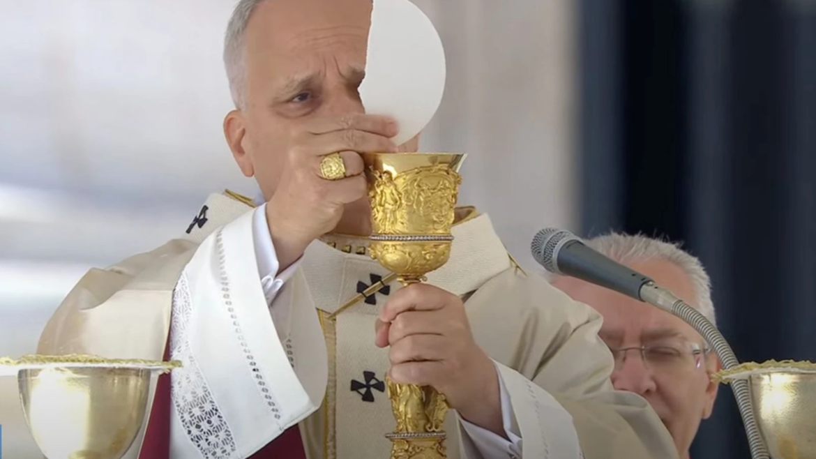 El Papa asegura que el servicio litúrgico del canto exige ante todo “una vida espiritual profunda”