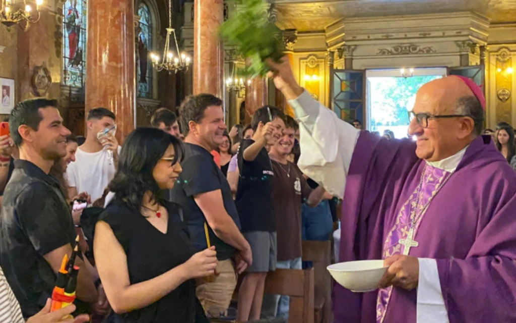 Cardenal bendecirá lápices de los jóvenes que quieren ingresar a la universidad en Chile