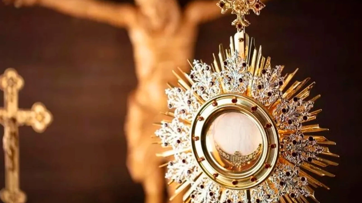 Exorcistas condenan las recientes profanaciones de iglesias en Italia: son inspiradas por el diablo