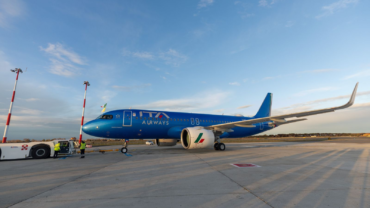 El Airbus 320 que transporta al Papa León XIV necesitó el reemplazo de un componente