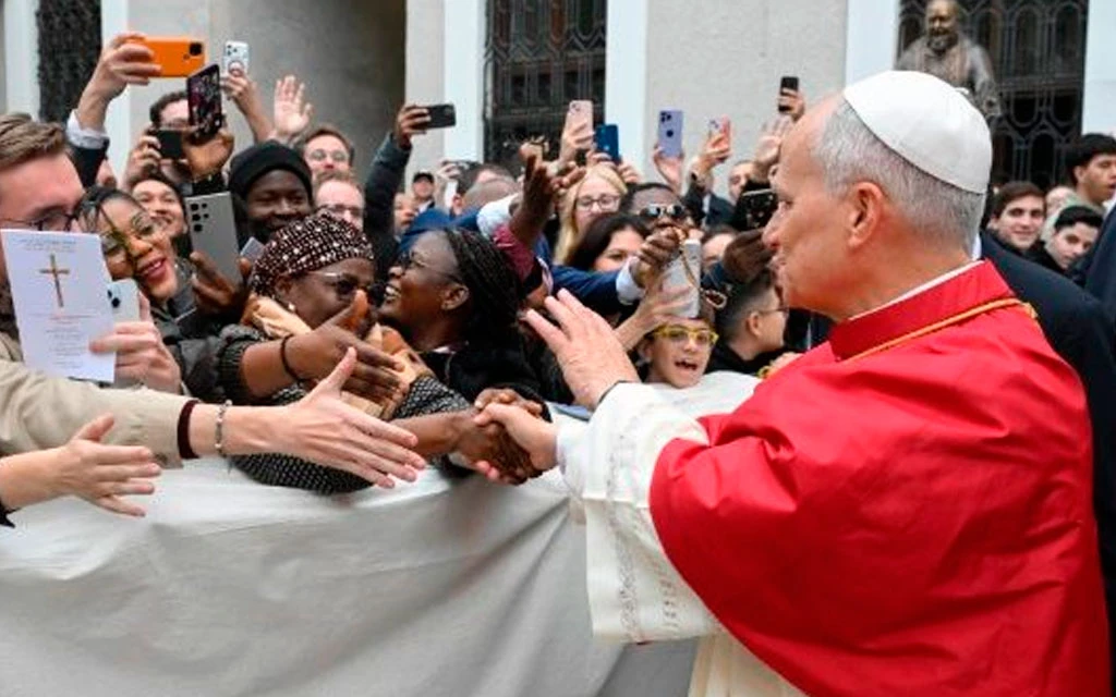 León XIV bendice en Turquía la primera piedra de una iglesia para inmigrantes hispanos en Texas
