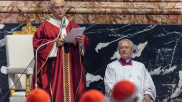 León XIV celebra Misa por el Papa Francisco y cardenales y obispos fallecidos en el último año