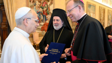 León XIV recibe a los líderes cristianos de Europa tras la firma de la nueva Charta Œcumenica