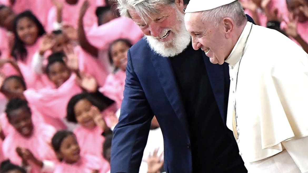 Pedro Opeka, el sacerdote que levantó una ciudad sobre un basural en Madagascar, visita su Argentina natal