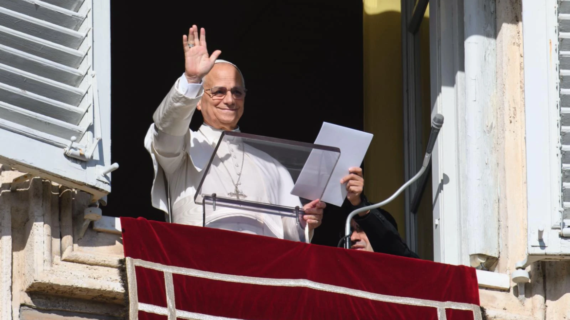 León XIV: Dios reina “no para dominarnos, sino para liberarnos”