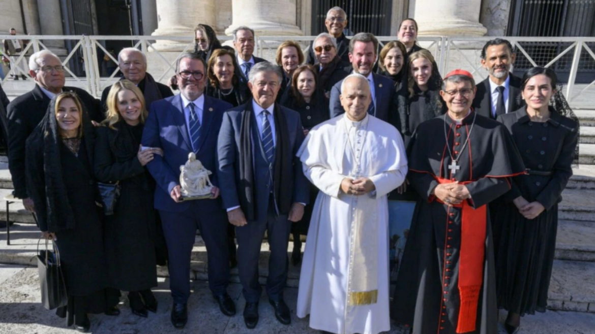 El legado del Papa Francisco y la pasión por el fútbol salvan a miles de jóvenes ecuatorianos de la violencia